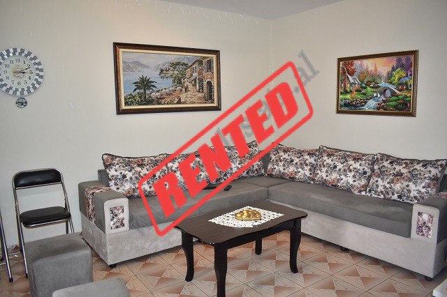 Apartament 1+1 me qira ne zonen e Ali Demit ne Tirane